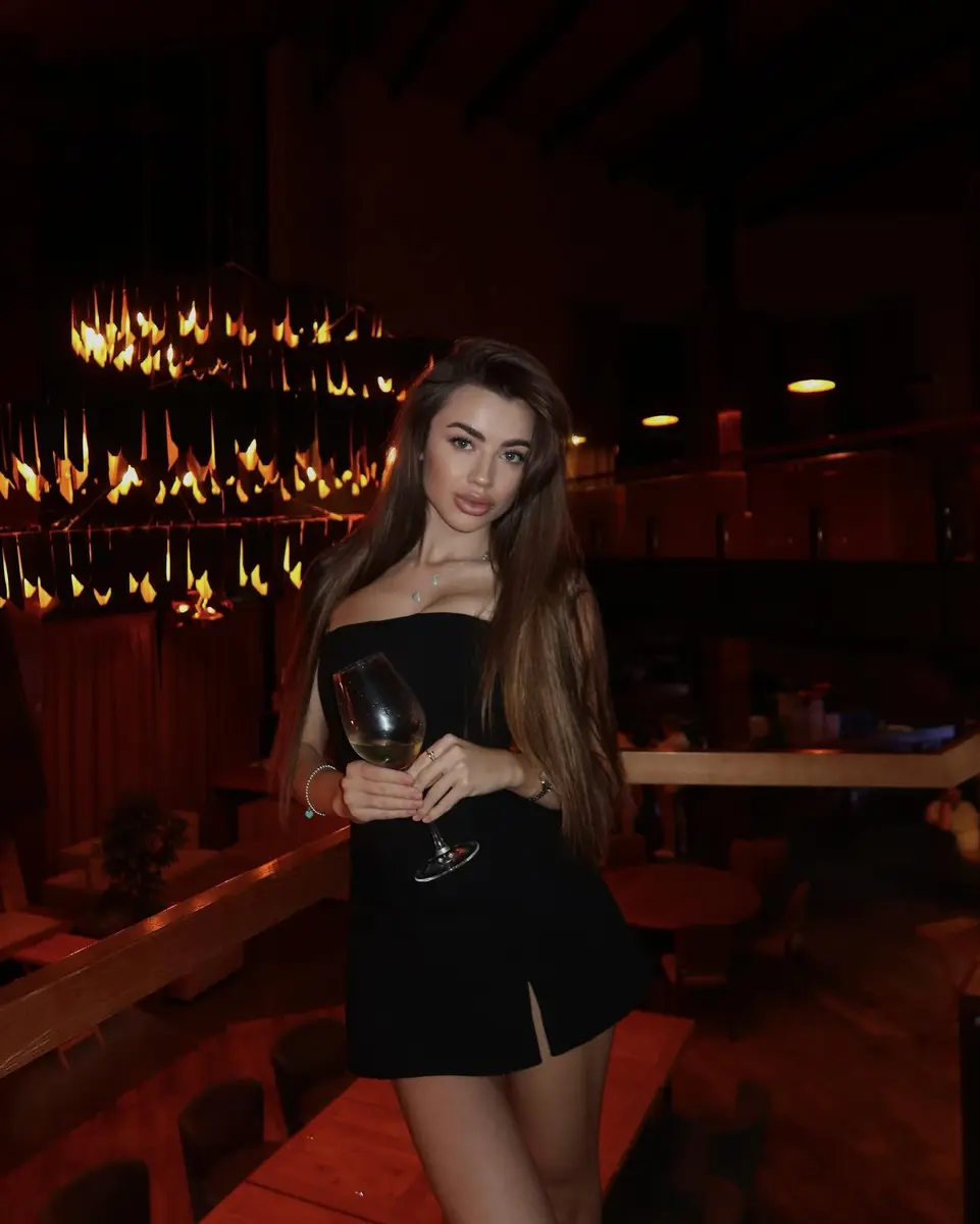 Adeline escort in Dubai