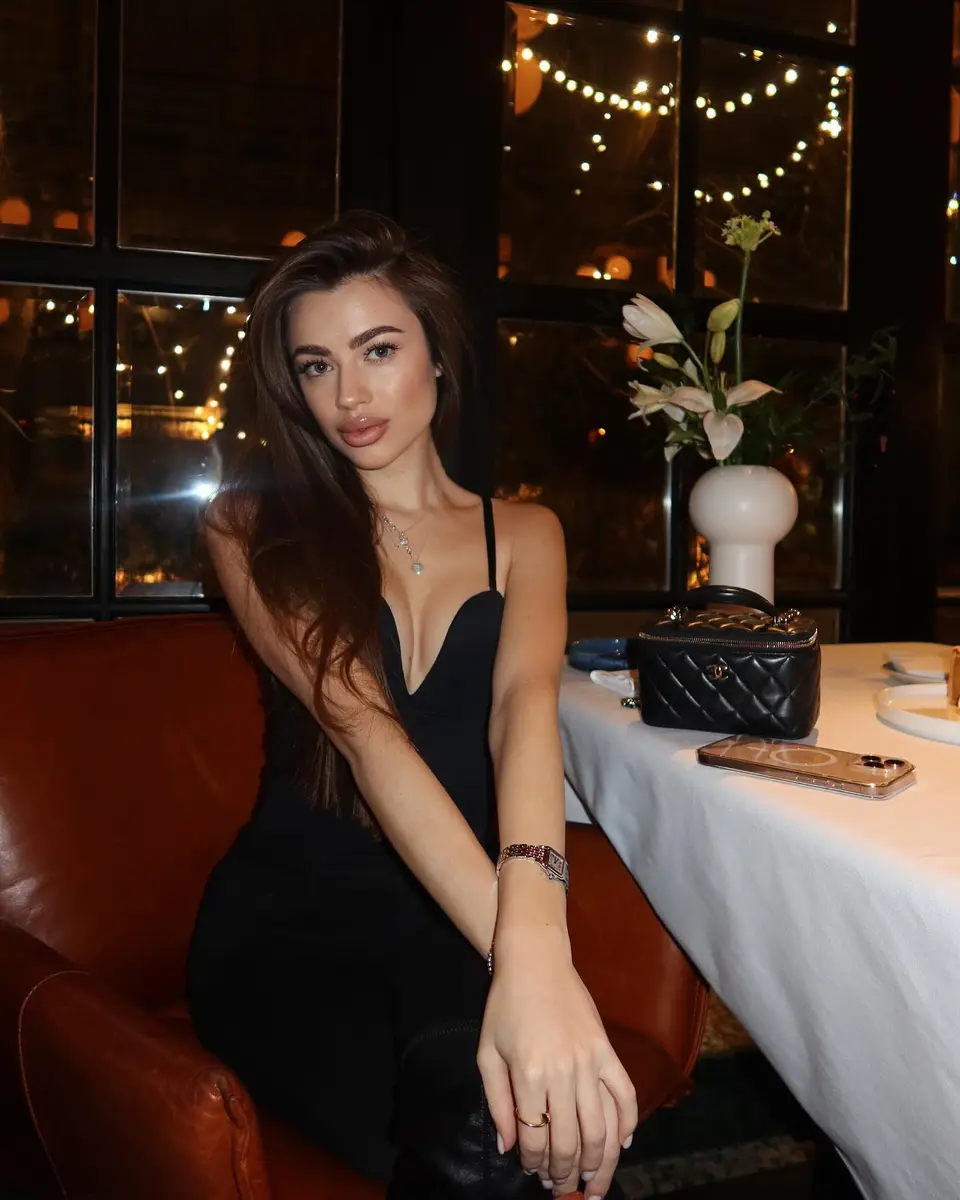 Adeline escort in Dubai