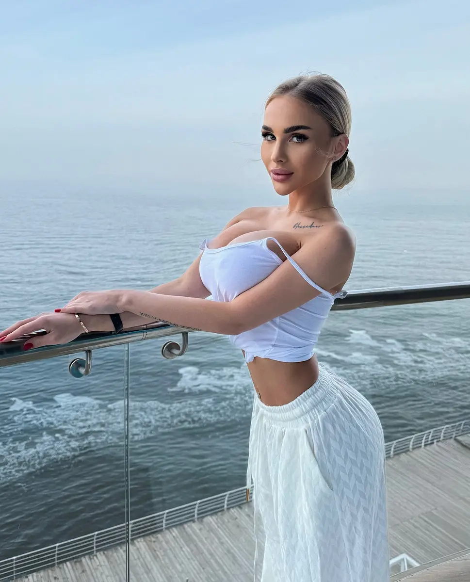 Angelica escort in Dubai