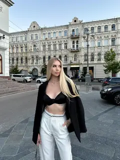 Eleanor escort in Dubai