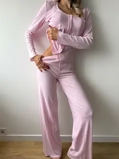 Ella escort in Dubai