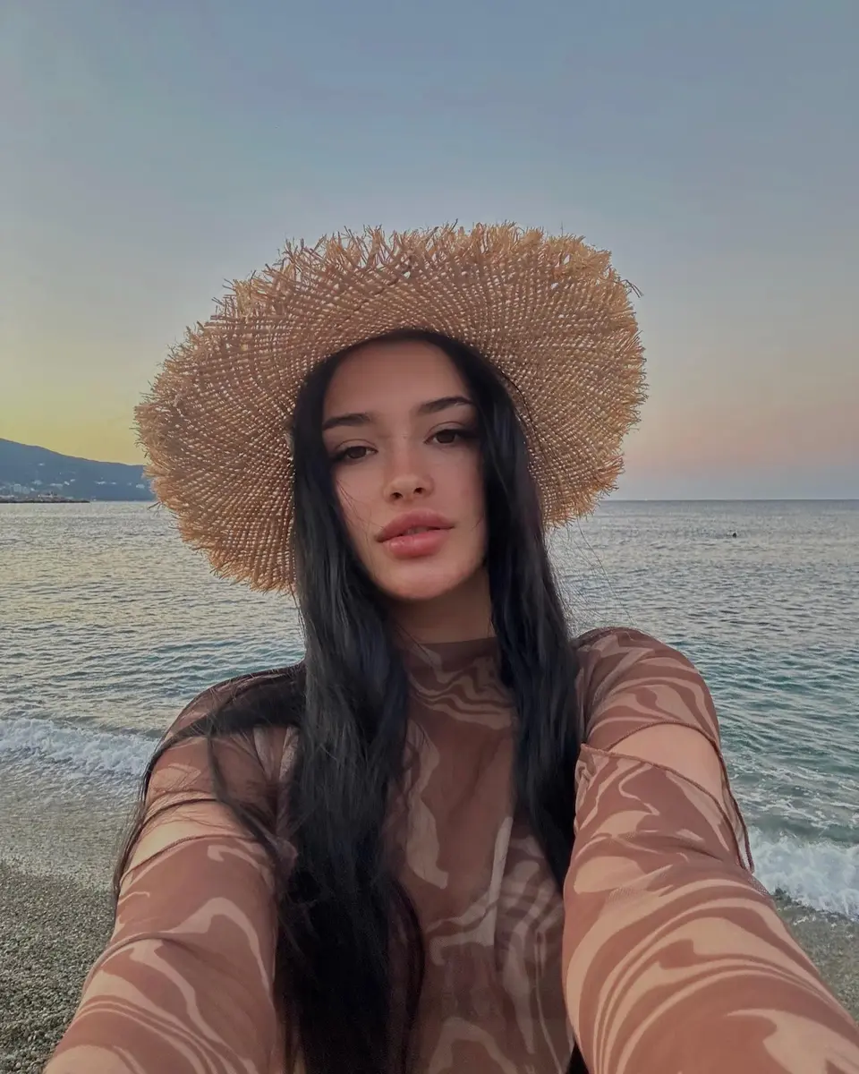 Katarina escort in Dubai