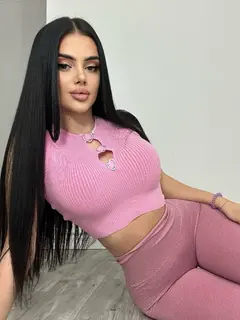 Larisa escort in Dubai