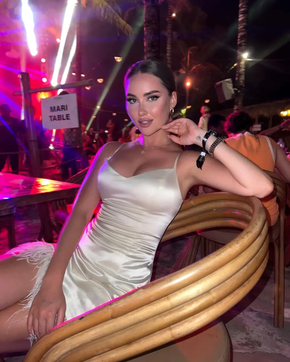 Margot escort in Dubai