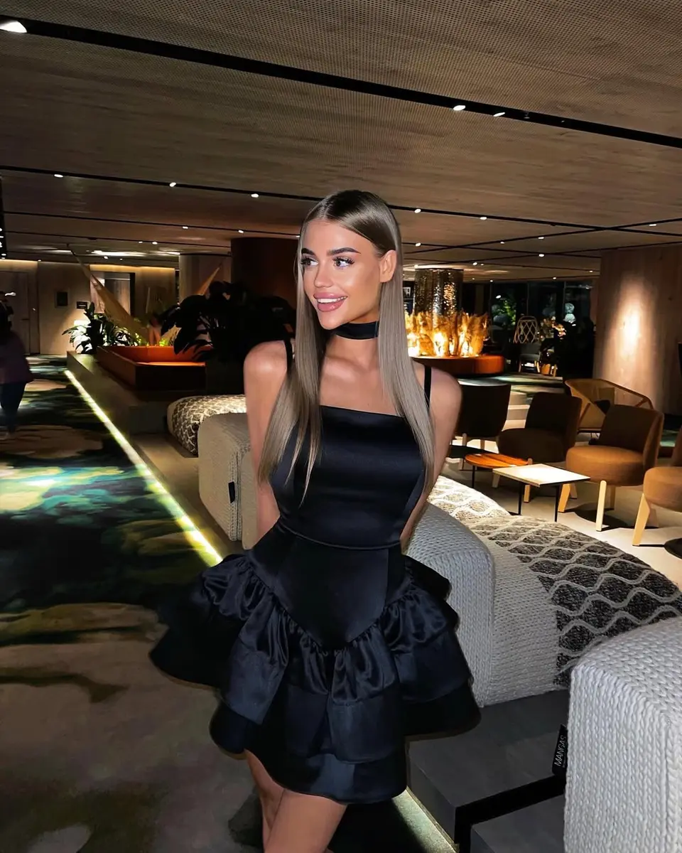 Naomi escort in Dubai