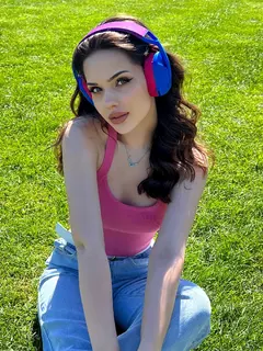 Natalie escort in Dubai