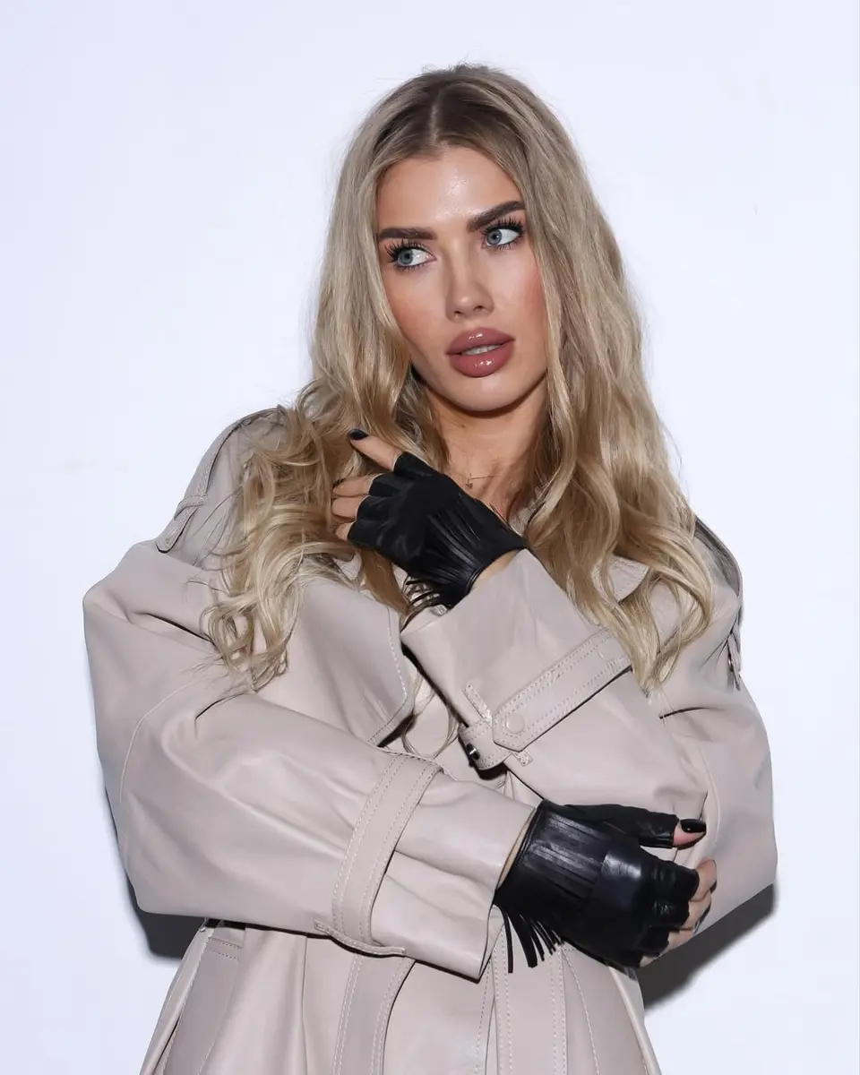 Stella escort in Dubai