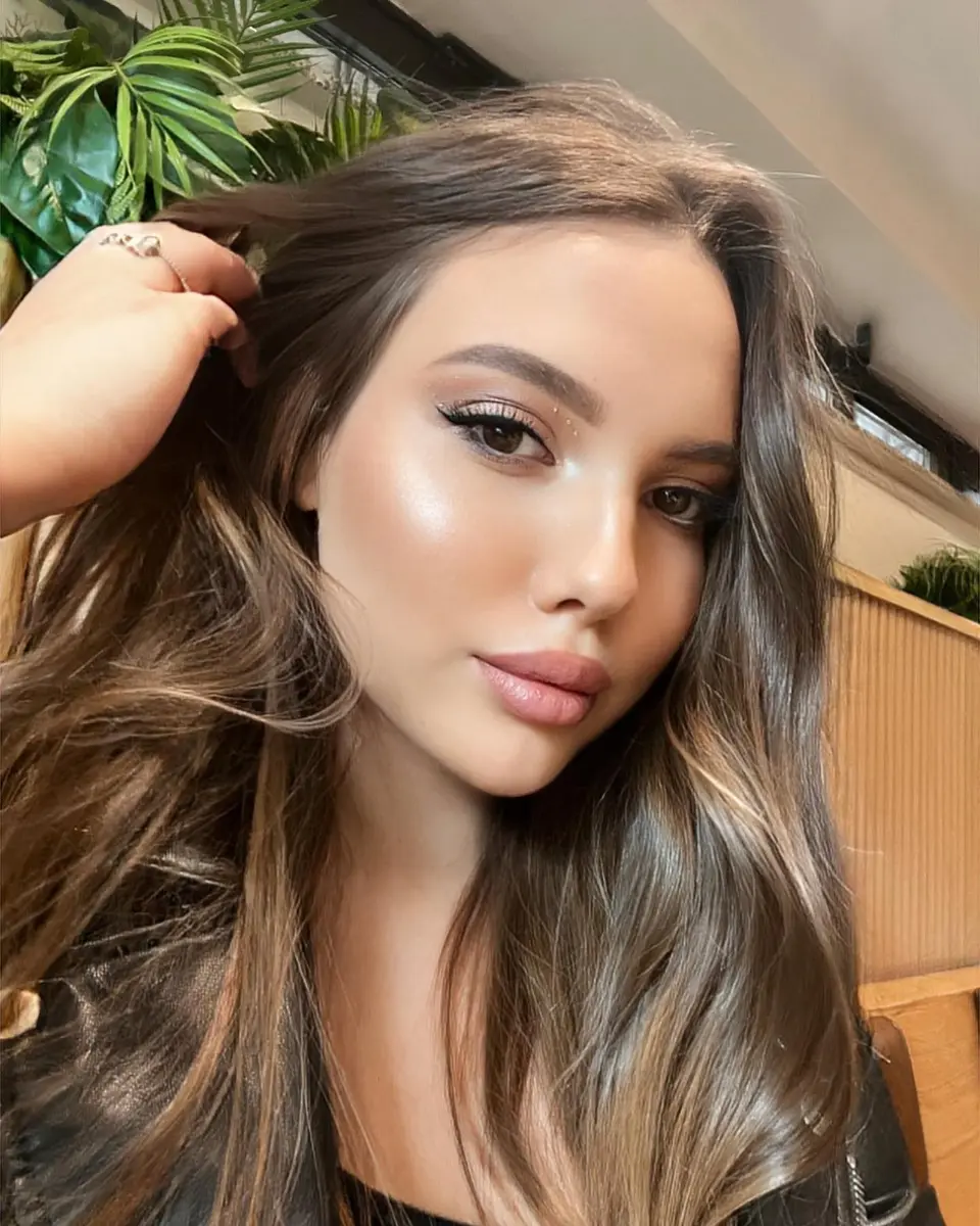 Tonya escort in Dubai