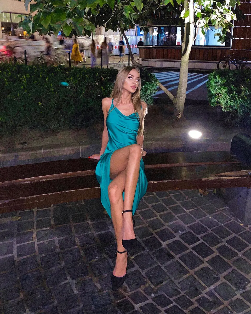 Valentina escort in Dubai
