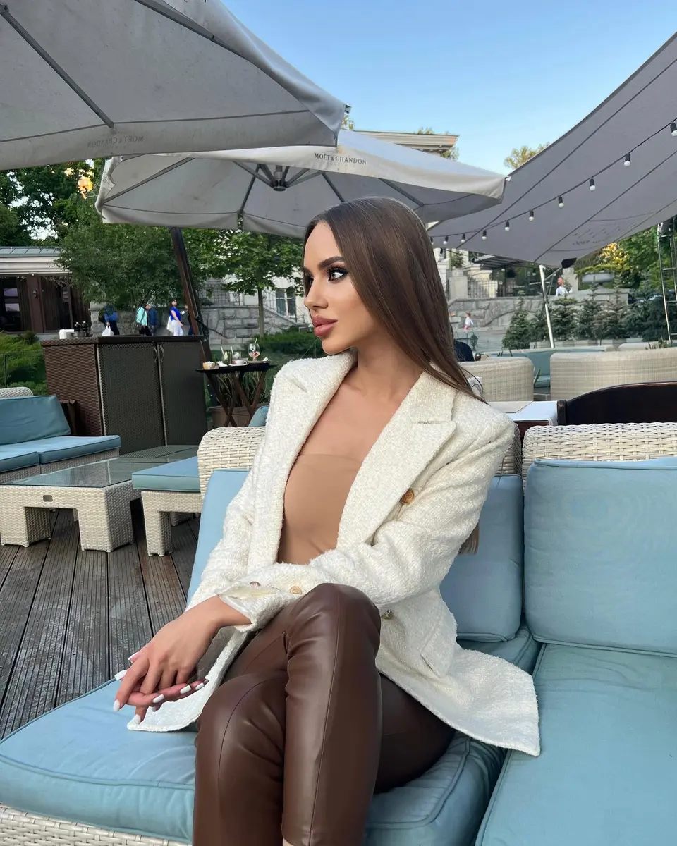 Valentina escort in Dubai