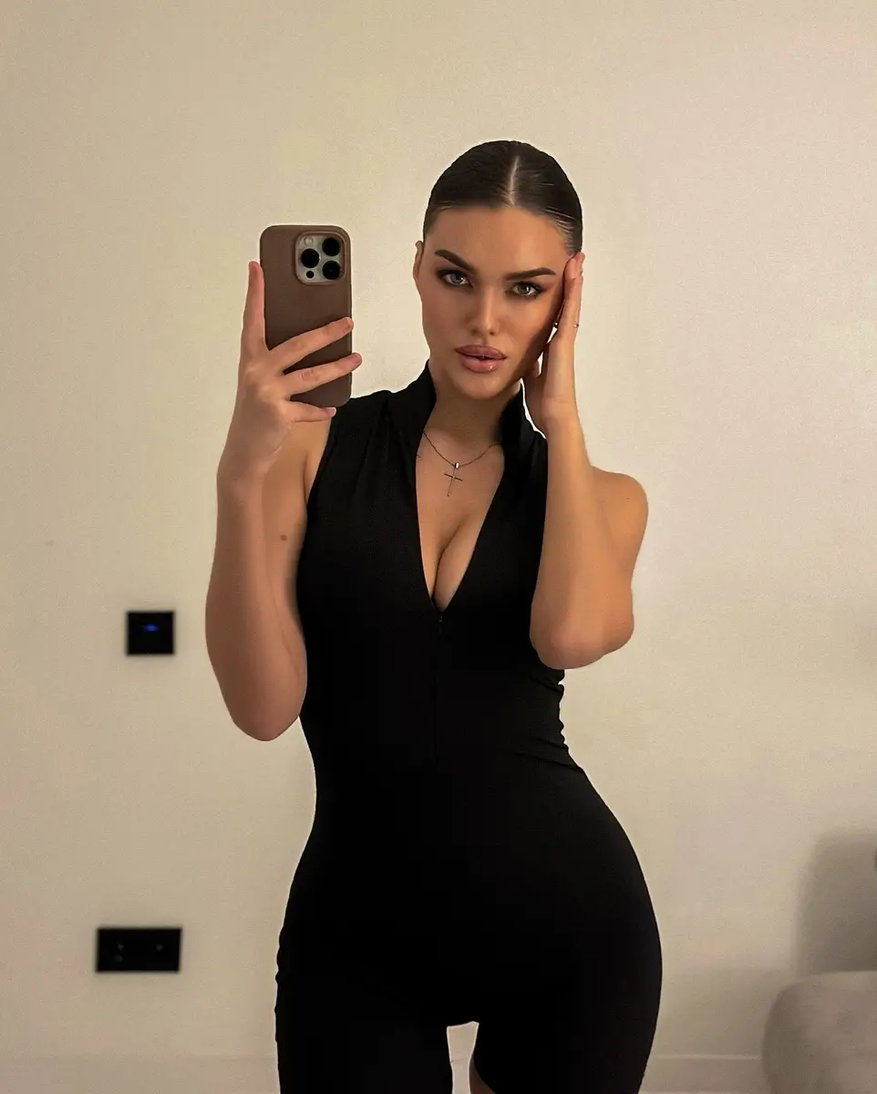 Zara escort in Dubai